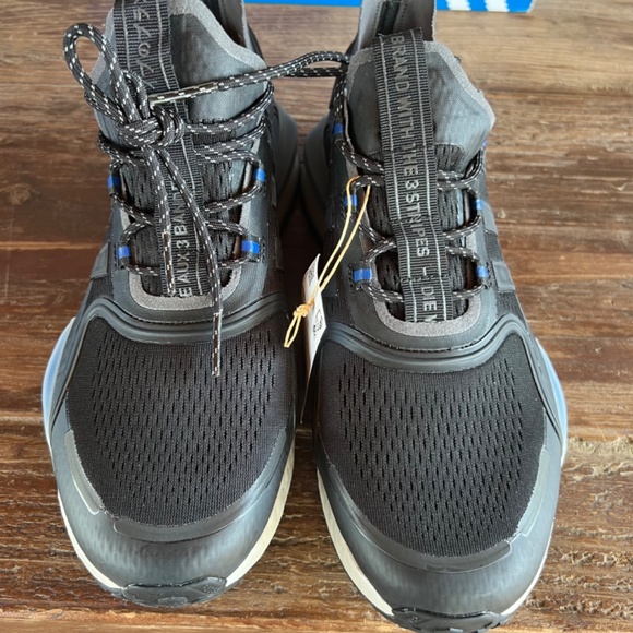 ADIDAS MENS NMD_V3 SHOES BRAND NEW IN BOX SIZE 11 main image 6